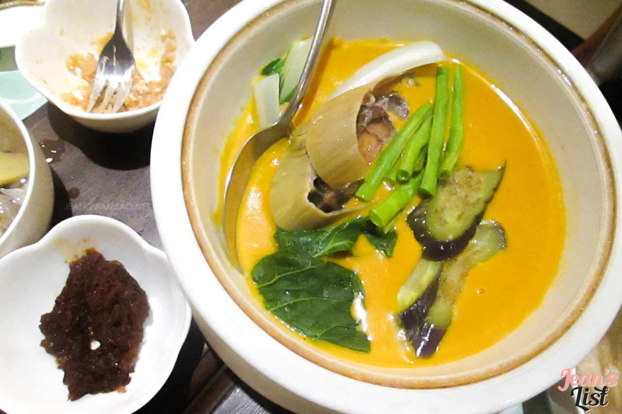 Beef Kare-Kare - Pinác: Heirloom Capampangan Cuisine